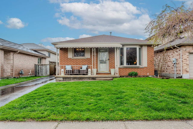 305 BOURNEMOUTH Drive