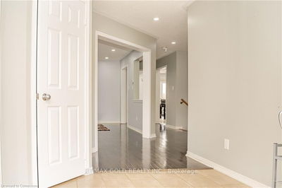 217 Thomas Ave, Brantford -  image-0-3
