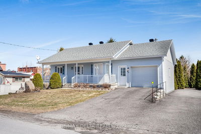 35 Union St, Champlain - Vankleek Hill image-0-3