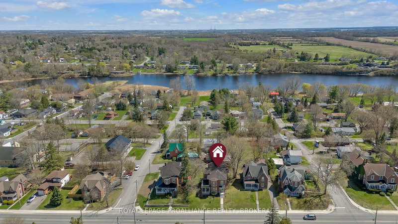 172 Dundas St W, Greater Napanee, K7R 2A4 | Image 2