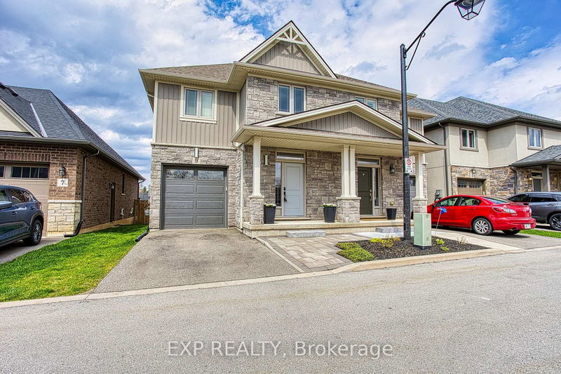 9 Lindsay Way, Grimsby - Grimsby Beach image-0-0