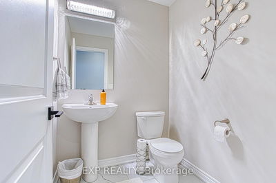 9 Lindsay Way, Grimsby - Grimsby Beach image-0-4