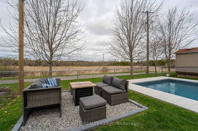 2483 Cunningham Blvd, Peterborough - Ashburnham image-0-3