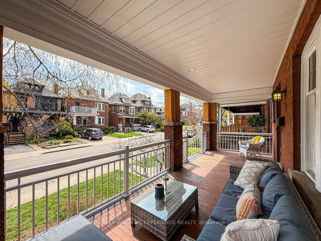 64 Barnesdale Avenue