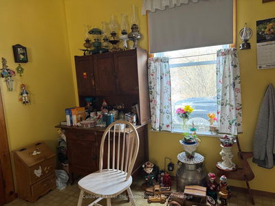 112 Queen St, Burk's Falls - Burk's Falls image-0-3