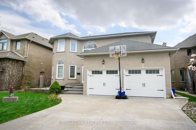 27 Promenade Drive