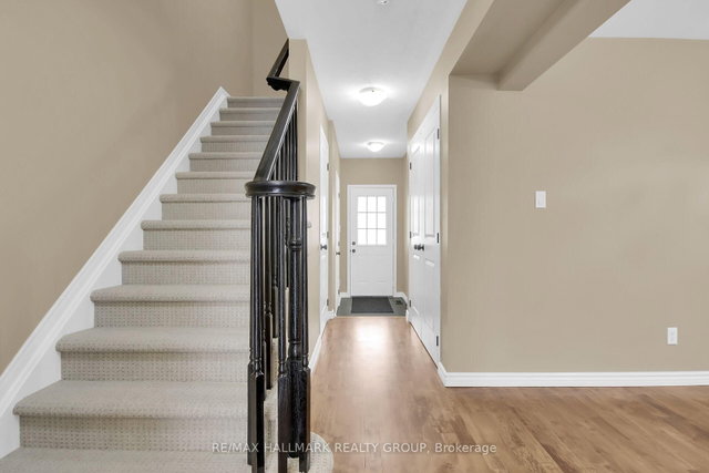 2649 Half Moon Bay Rd, Nepean, ON | Condos.ca
