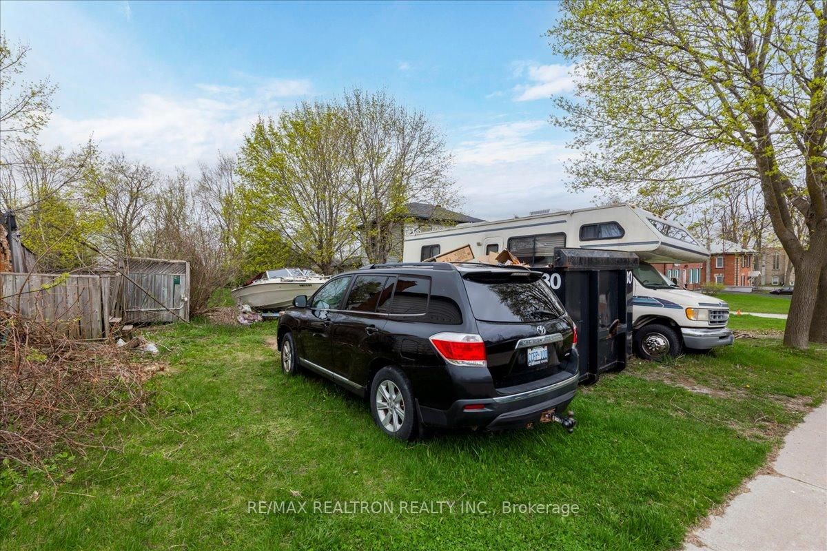 Detached House for sale at 72 King Street, Kawartha Lakes, Woodville, K0M 2T0 - MLS: X12127417