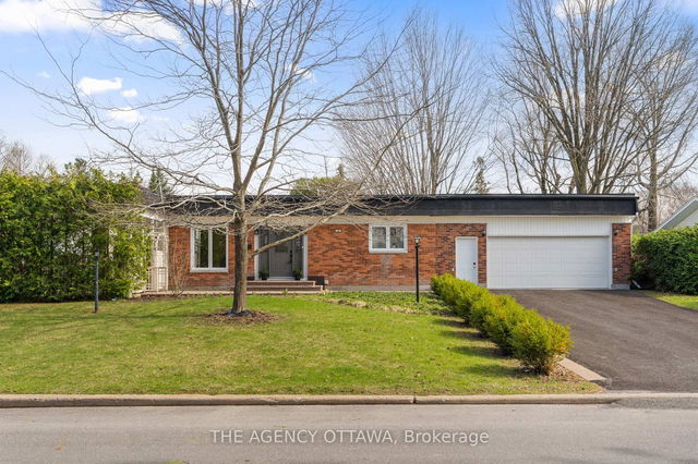 32 Alderbrook Drive