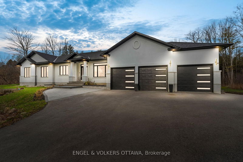 1108 Meadowshire Way, Manotick - Manotick East to Manotick Station image-0-0