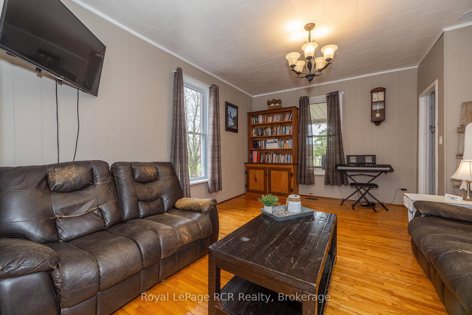Listing Image 20