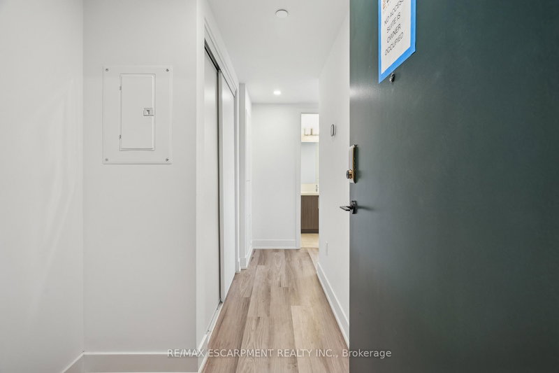 206 - 575 Conklin Rd, Brantford, N3T 0Y2 | Image 2