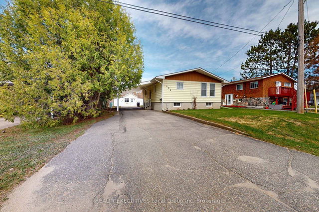 494 Angus Avenue