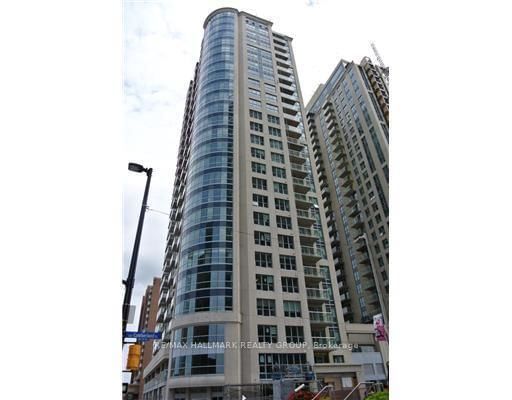 2105 - 242 RIDEAU Street