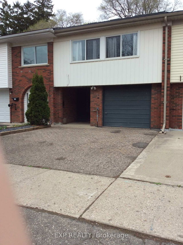 118 Overlea Drive