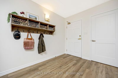 Unit 203 — 264 Alma St, Guelph/Eramosa - Rockwood image-0-2