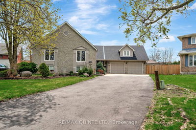 14 Thompson Crt, Belleville - Belleville Ward