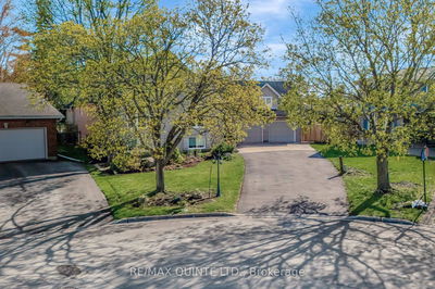 14 Thompson Crt, Belleville - Belleville Ward image-0-4