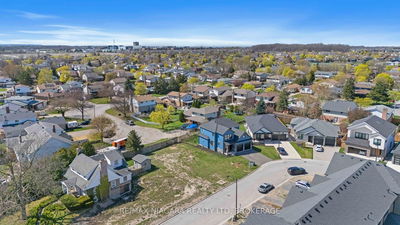 96 Ivy Cres, Thorold - Confederation Heights image-0-4