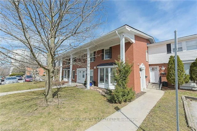 66 ARBOUR GLEN Crescent