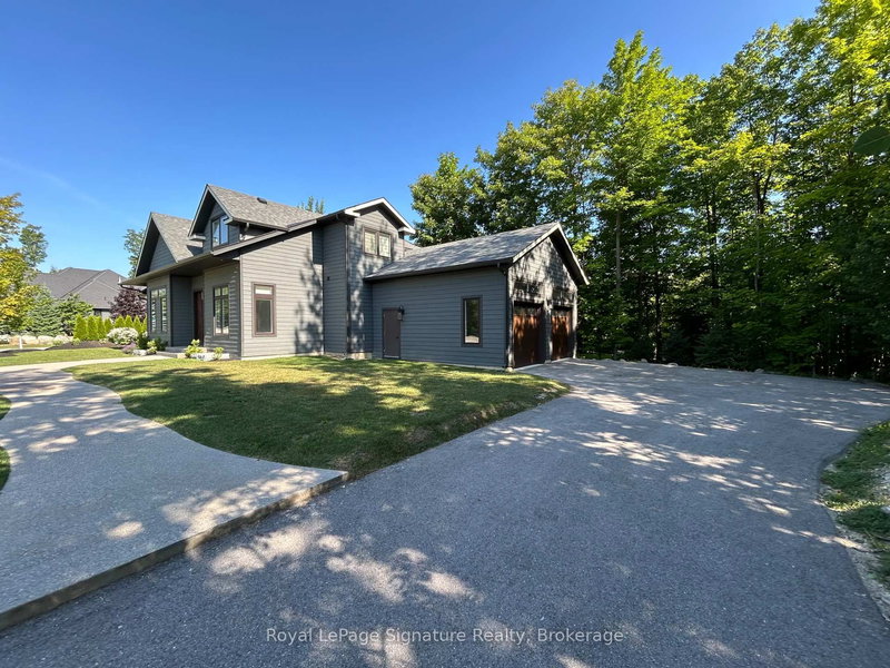 115 Rankin's Cres, Blue Mountains, N0H 2P0 | Image 3