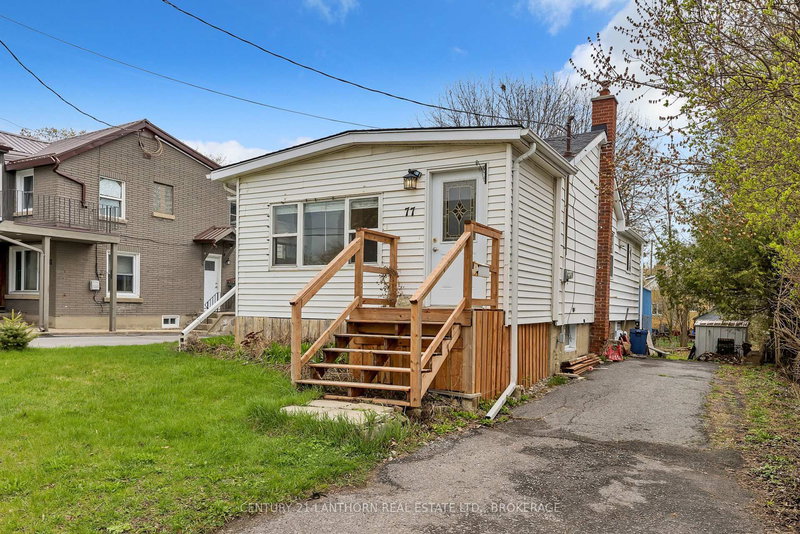 77 Portsmouth Ave, Kingston, K7M 1V4 | Image 2