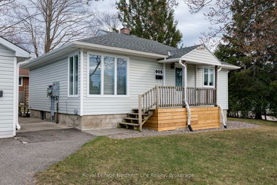 905 Airport Rd, North Bay - Airport