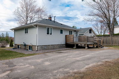 905 Airport Rd, North Bay - Airport image-0-4