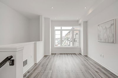 Unit 42 — 461 Blackburn Dr, Brantford -  image-0-1
