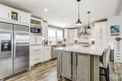 17 Silver Aspen Dr, Haldimand - Haldimand image-0-4