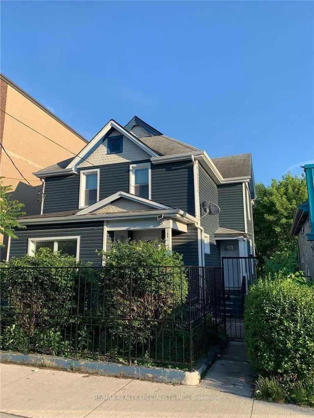 2 - 108 Queenston Street