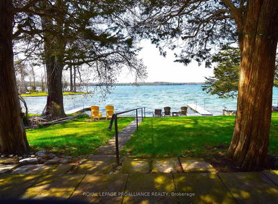 340 County Road 7, Prince Edward County - North Marysburgh