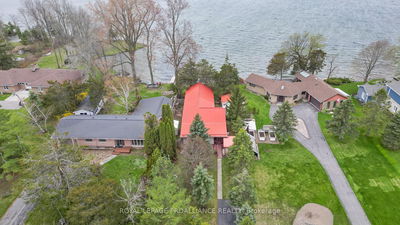 340 County Road 7, Prince Edward County - North Marysburgh image-0-3