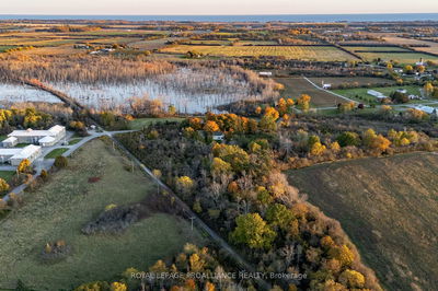 141&142 Station Rd, Prince Edward County - Hillier image-0-4