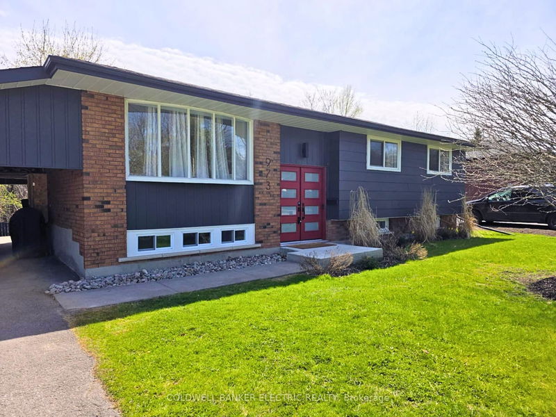 973 Afton Rd, Peterborough West - 2 Central image-0-0