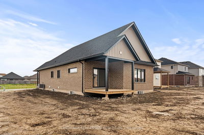 7 Bounty Ave, Thorold - Rolling Meadows image-0-3