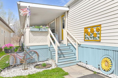 Unit 18 — 311 Dundas St, Quinte West - Trenton Ward image-0-1