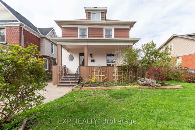 4622 Ryerson Crescent