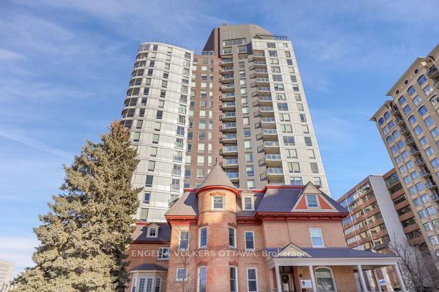 706 - 428 Sparks Street