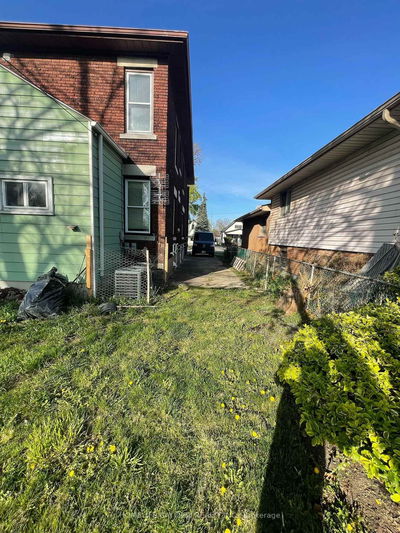 478-480 Cameron Ave, Windsor - Windsor image-0-4