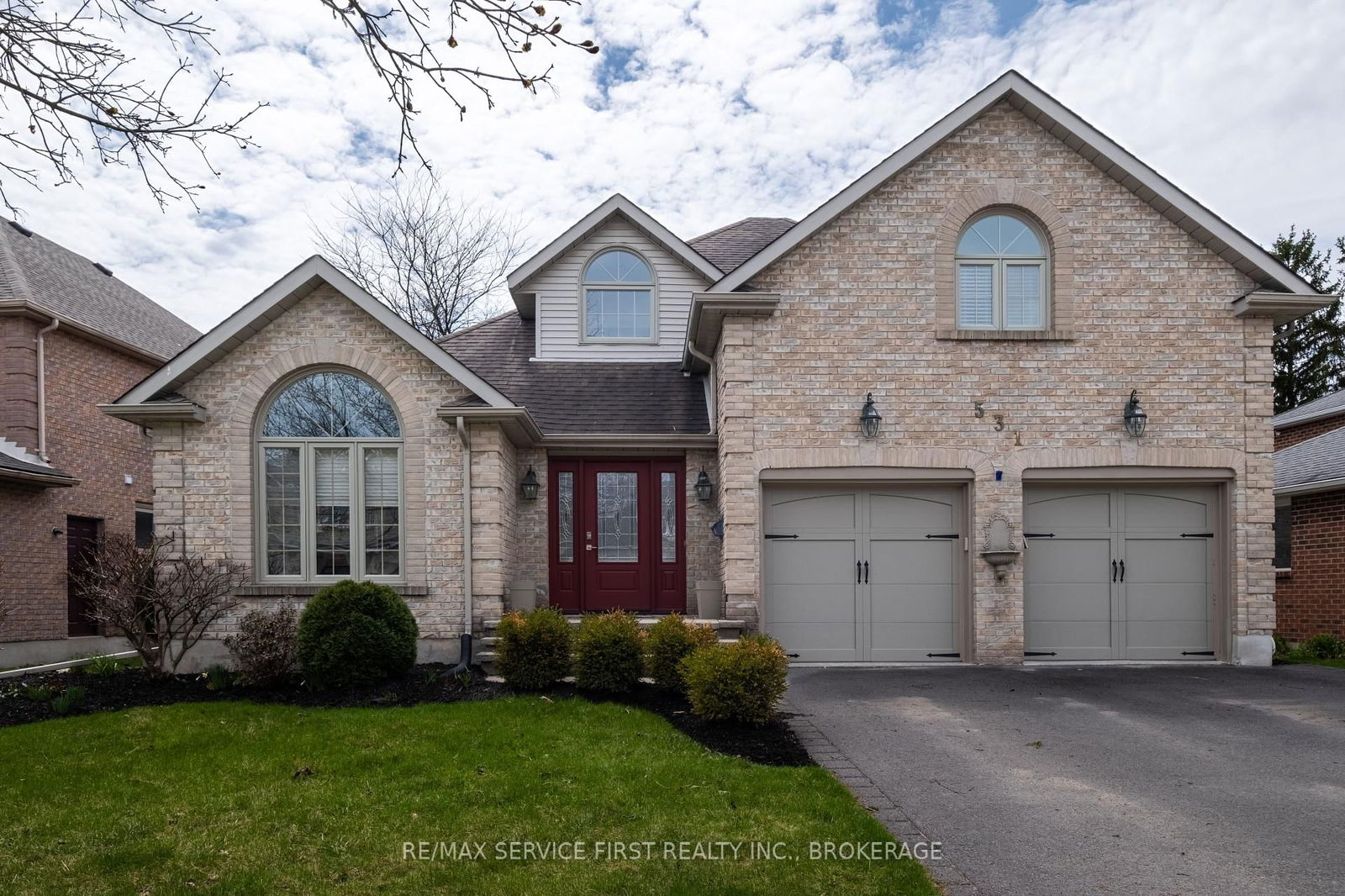 Detached House for sale at 531 Forest Hill Drive E Drive, Kingston, South of Taylor-Kidd Blvd, K7M 8M5 - MLS: X12129256
