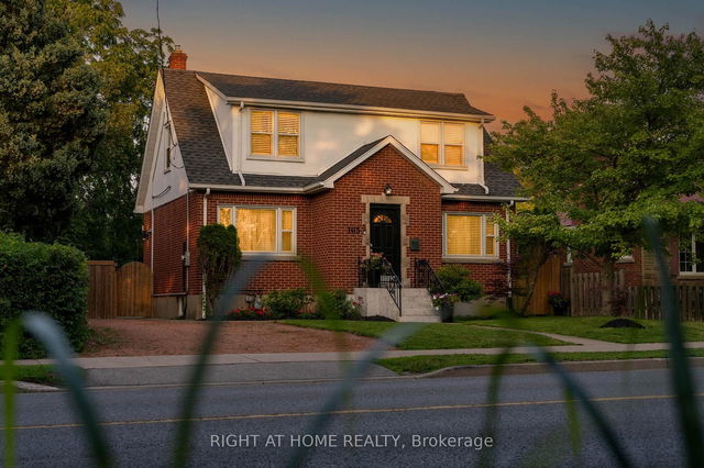 Upper - 105 Glenridge Avenue
