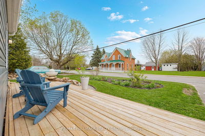 40 Centre St, Edwardsburgh/Cardinal - Edwardsburgh/Cardinal Twp image-0-2