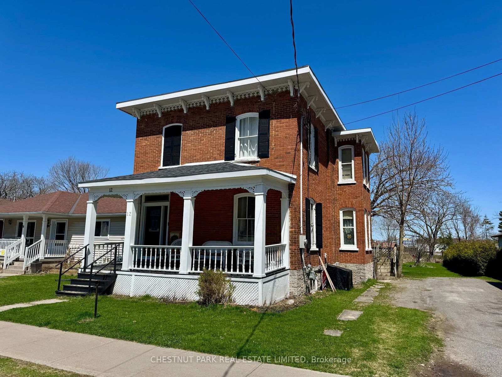 Detached House for sale at 12 Maple Avenue, Prince Edward County, Picton Ward, K0K 2T0 - MLS: X12129532