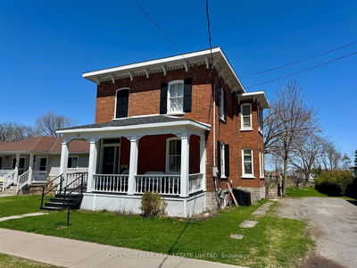 12 Maple Ave, Prince Edward County - Picton Ward
