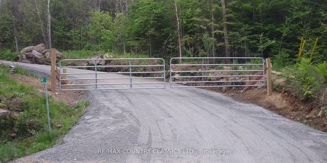 47 Arbor Vitae Road E