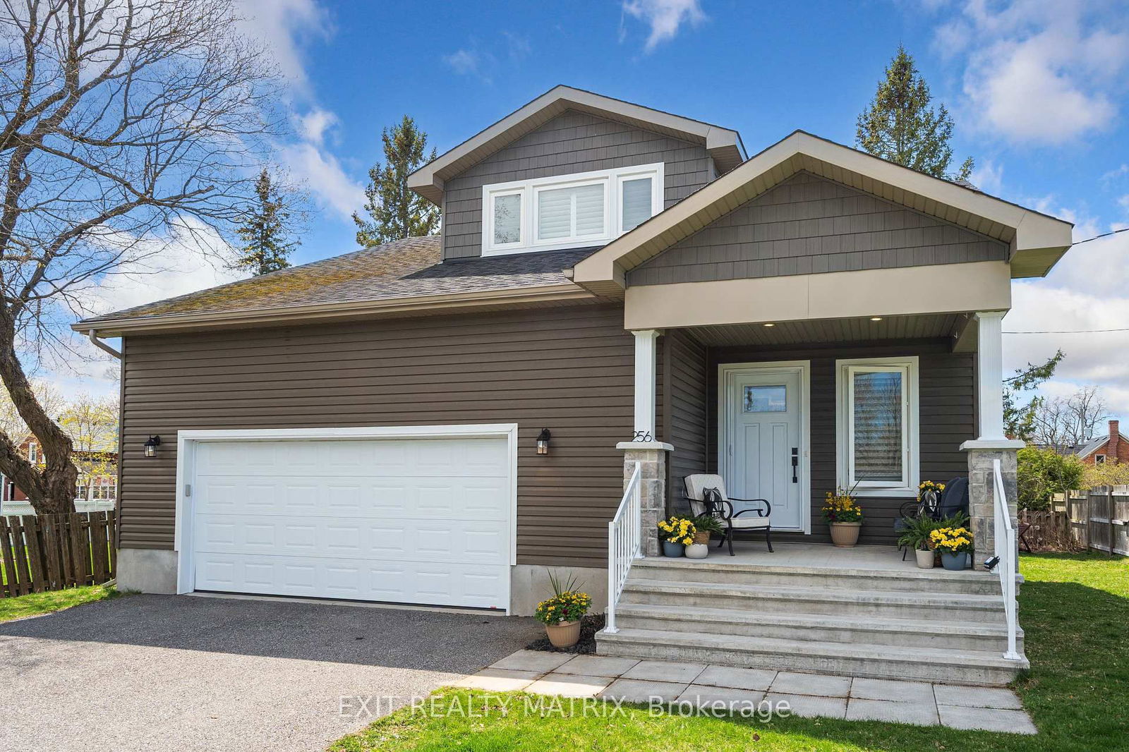 Detached House for sale at 256 Ann Street, Almonte, Almonte, K0A 1A0 - MLS: X12129551