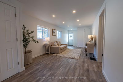 1184 Mcintyre St, North Bay - West End image-0-3