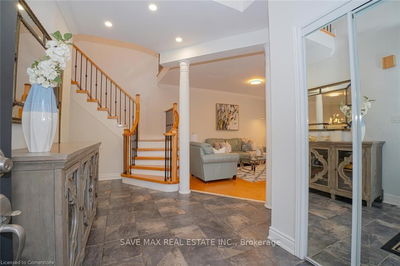50 Islandview Way, Hamilton - Stoney Creek image-0-3