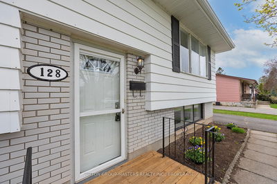 128 Sherwood Ave, Loyalist - Amherstview image-0-1